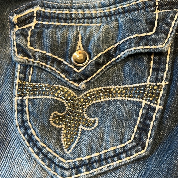 Rock Revival 30 Blue Denim Shorts with White Stitching - Picture 5 of 16